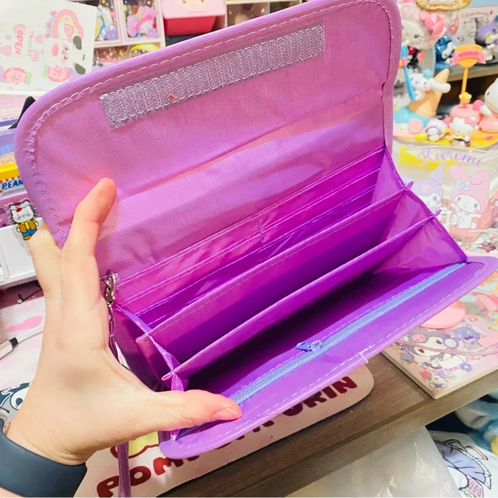 Kuromi document holder